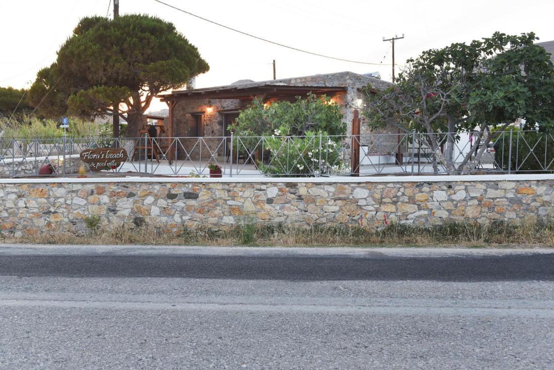 Flora'S Beach And Pool Villa In Syros Liaropá Esterno foto